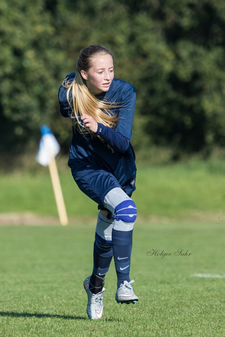 Bild 416 - B-Juniorinnen Krummesser SV - SV Henstedt Ulzburg : Ergebnis: 0:3